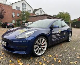 Tesla Tesla Model 3 Allradantrieb mit Dualmotor Performa Gebrauchtwagen