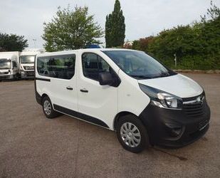 Opel Opel Vivaro B Kombi L1H1 2,7t, 8 Sitze, Klima Gebrauchtwagen