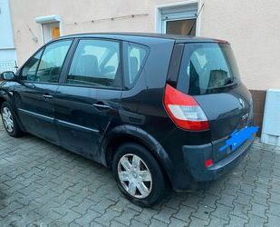 Renault Renault Grand Scenic 1.6 16V Privilege Expression Gebrauchtwagen