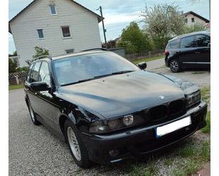 BMW BMW 528i Touring, M Paket, Schalter!!! Gebrauchtwagen