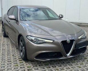 Alfa Romeo Alfa Romeo Giulia Super Led Kamera AHK Keyless Gebrauchtwagen