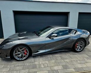 Ferrari Ferrari 812 6.5 V12/Vollausst/Carbon/252.000 Expor Gebrauchtwagen