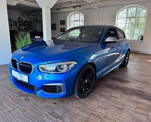 BMW BMW M135i*Kamera*Komfortzug*HiFi*Erw.Instrumentkom Gebrauchtwagen