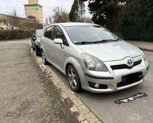 Toyota Toyota Corolla Verso 2.2-l-D-CAT Executive Executi Gebrauchtwagen