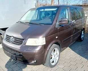 VW Volkswagen T5 Multivan SportEDI*AHK*6SITZER*NAV*LE Gebrauchtwagen