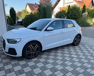 Audi Audi A1 30 TFSI S tronic advanced Sportback advanc Gebrauchtwagen