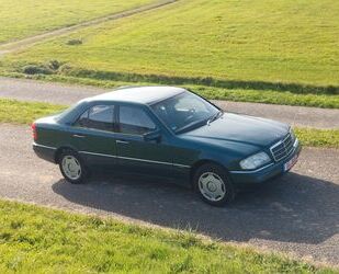 Mercedes-Benz Mercedes-Benz C 180 elegance Klima 4x el,FH.Grünme Gebrauchtwagen