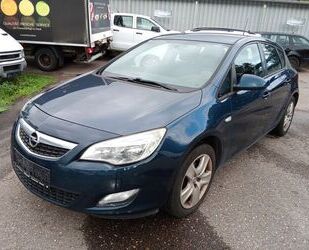 Opel Opel Astra J Lim. 5-trg. Design Edition Gebrauchtwagen