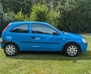 Opel Opel Corsa C 2001 mit frischem TÜV und <200.00km! Gebrauchtwagen