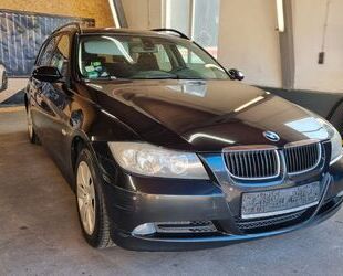 BMW BMW 318 Touring 318d *Pano*Navi* Gebrauchtwagen