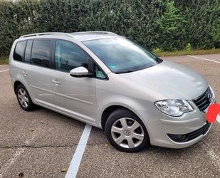 VW Volkswagen Touran 2.0 TDI Highline Highline Gebrauchtwagen