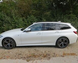 BMW BMW 320d xDrive Tour M Sport Auto AHK,Panorama,Ins Gebrauchtwagen