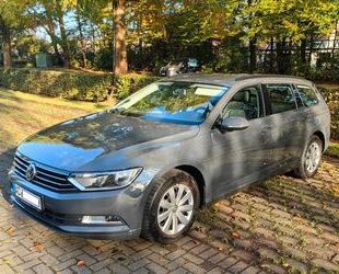 VW Volkswagen Passat Variant 1.4 TSI BMT Navi LED Tre Gebrauchtwagen