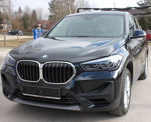 BMW BMW X1 xDrive 2.0iA HeadUp-Leder-Panorama-HiFi-1.H Gebrauchtwagen