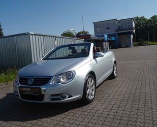 VW Volkswagen Eos 2.0 TDI DSG *Panorama*Leder*Xenon* Gebrauchtwagen