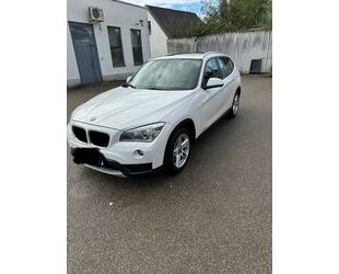 BMW BMW X1 xDrive18d -AUTOMATIK-DIESEL-EURO5-ALLROAD Gebrauchtwagen