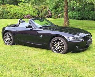 BMW BMW Z4 2.2i - schwarz mit nur 138244 km Gebrauchtwagen