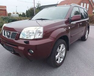 Nissan Nissan X-Trail 4x4 elegance 2.5*Klima*Leder*Anhäng Gebrauchtwagen