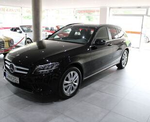 Mercedes-Benz Mercedes-Benz C 220 dT 4MATIC SPORTPAKET EURO 6 & Gebrauchtwagen