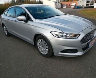 Ford Ford Mondeo 2.0TDCI Limousine/Automatik/Navi Gebrauchtwagen