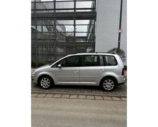 VW Volkswagen Touran 1.4 TSI Trendline Trendline Gebrauchtwagen