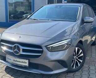 Mercedes-Benz Mercedes-Benz B 180d*LED*T-LEDER*NAV*RCAM*PDC*ACC* Gebrauchtwagen