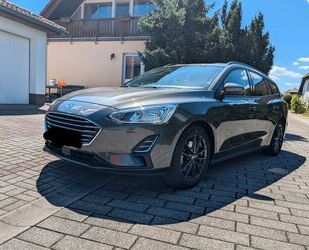 Ford Ford Focus 1.0 EcoBoost 125PS Turnier Gebrauchtwagen