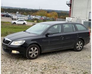 Skoda Skoda Octavia Combi 2.0 TDI *KLIMA*SHZ*6.GANG*EURO Gebrauchtwagen