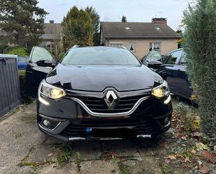 Renault Renault Megane TCe 140 EDC GPF Limited Grandtour L Gebrauchtwagen