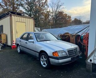 Mercedes-Benz Mercedes-Benz C 180 Automatik -Alufelgen Gebrauchtwagen