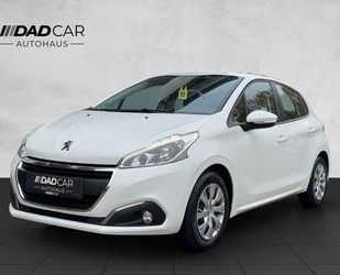 Peugeot Peugeot 208 1.2 Active 2. Hand Tempomat PDC SHZ KL Gebrauchtwagen