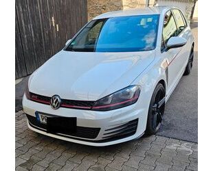 VW Volkswagen Golf 2.0 TSI DSG GTI Performance Gebrauchtwagen