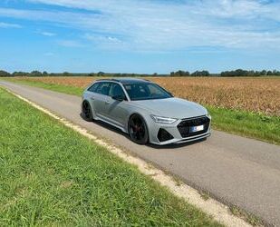 Audi Audi RS6 Avant Dynamik B&O PANO HUD AHK Gebrauchtwagen