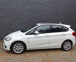 BMW BMW 225 xe Active Tourer Automatik/LED/Navi/PDC Gebrauchtwagen