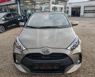 Toyota Toyota Yaris 1.5-l-VVT-i Activ*Kamera*Spurhalte*Ca Gebrauchtwagen