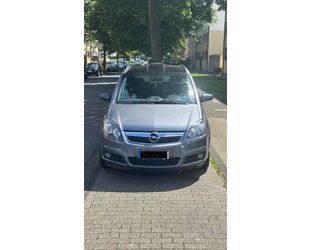 Opel Opel Zafira 2.0 Turbo Cosmo Cosmo Gebrauchtwagen