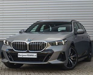 BMW BMW i5 Touring eDrive40 M-Sport - Driving Ass Prof Gebrauchtwagen