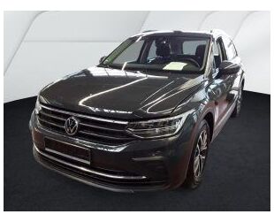 VW Volkswagen Tiguan Life 2.0 TDI/ACC/LANE/SHZ Gebrauchtwagen