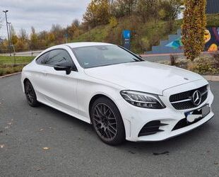 Mercedes-Benz Mercedes-Benz C 200 Coupe 9G-TRONIC AMG Line Coupe Gebrauchtwagen