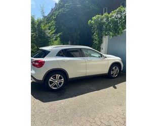 Mercedes-Benz Mercedes-Benz GLA 250 4MATIC DCT - Gebrauchtwagen