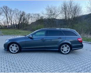 Mercedes-Benz Mercedes-Benz E 350 CDI 4MATIC T BlueEFFICIENCY - Gebrauchtwagen