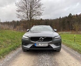 Volvo Volvo V60 Cross Country D4 AWD Geartronic Pro Gebrauchtwagen