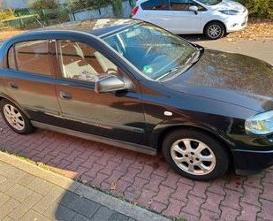 Opel Opel Astra 1.6 16V Selection Selection Gebrauchtwagen