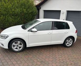 VW Volkswagen Golf 1.0 TSI Sound Bremsen, TÜV & Inspe Gebrauchtwagen