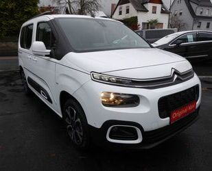 Citroen Citroën Berlingo Shine Blue HDI 131+Panorama+AHK Gebrauchtwagen