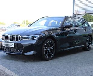 BMW BMW 330e xDrive Tour M Sport Inno Harman HeadUp Ca Gebrauchtwagen