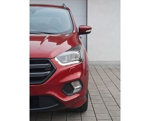 Ford Ford Kuga 4x4 180ps/ST-Line Sport/Bi-Xen/Kam/ Gebrauchtwagen