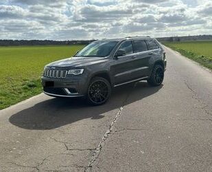 Jeep Jeep Grand Cherokee - 3.0 CRD Summit 4x4, wenig km Gebrauchtwagen