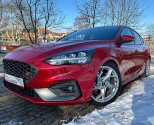 Ford Ford Focus Lim. ST Automatik Gebrauchtwagen