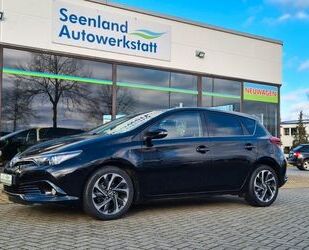 Toyota Toyota Auris Design Edition 1,2-l-Turbo S/S Gebrauchtwagen